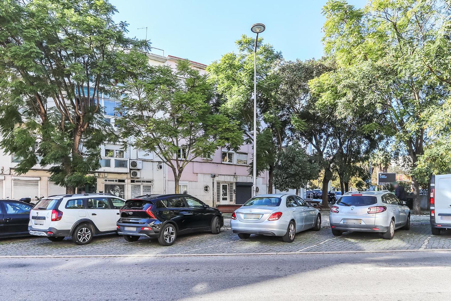 Vita Portucale ! Moscavide Casa Branca W/ Terrace Lisbona Esterno foto